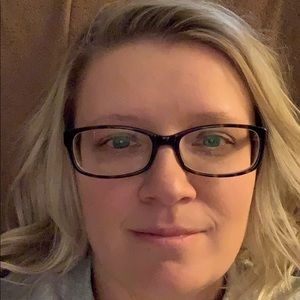 Meet your Posher, Becky